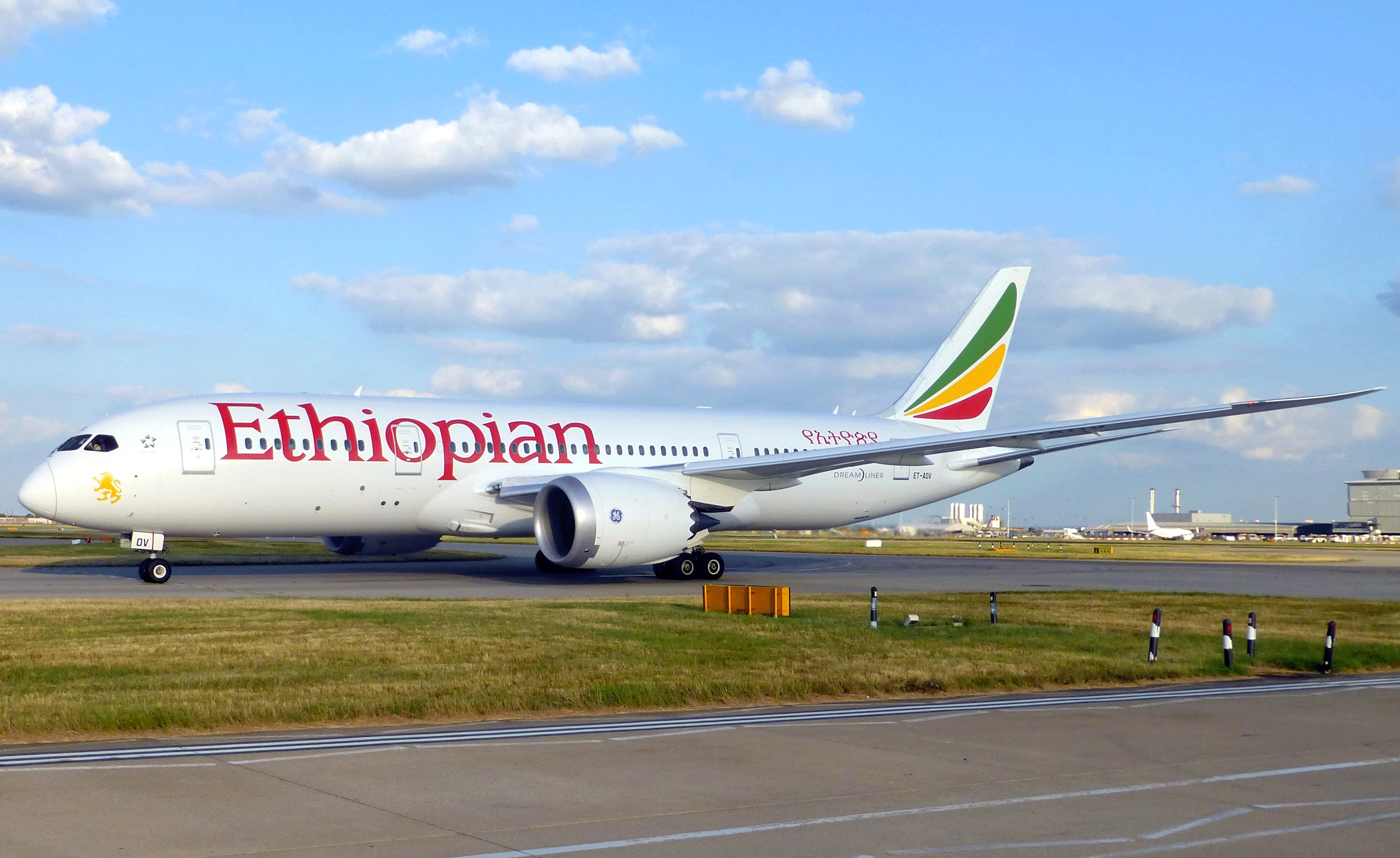 Boeing 787 ethiopian airlines. Boeing 787 эфиопские авиалинии. Боинг 787 8 эфиопские авиалинии. Ethiopian Airlines 787. Ethiopian Airlines Boing 787.