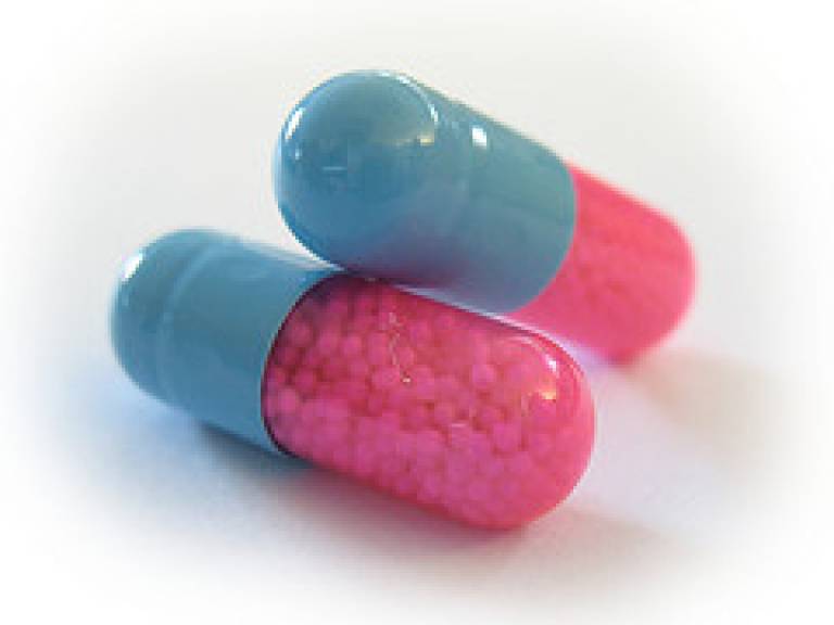Two-tone pills