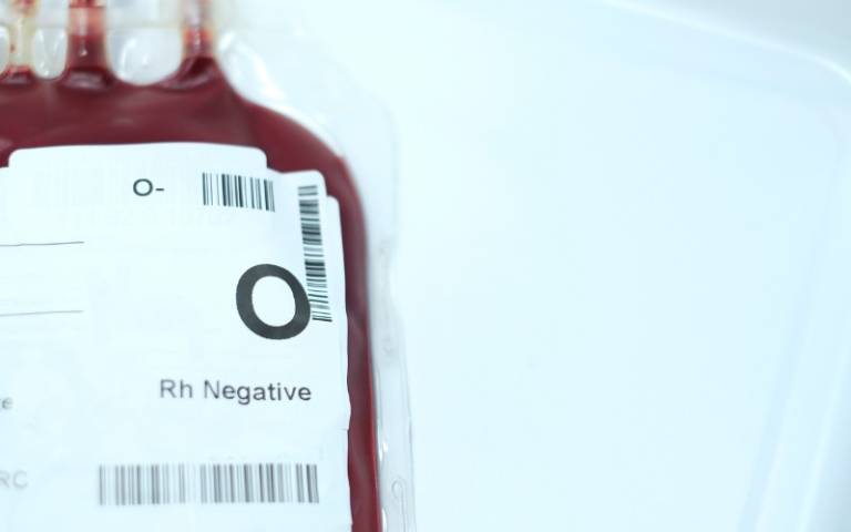 Iron infusion before bowel surgery reduces need for blood transfusion