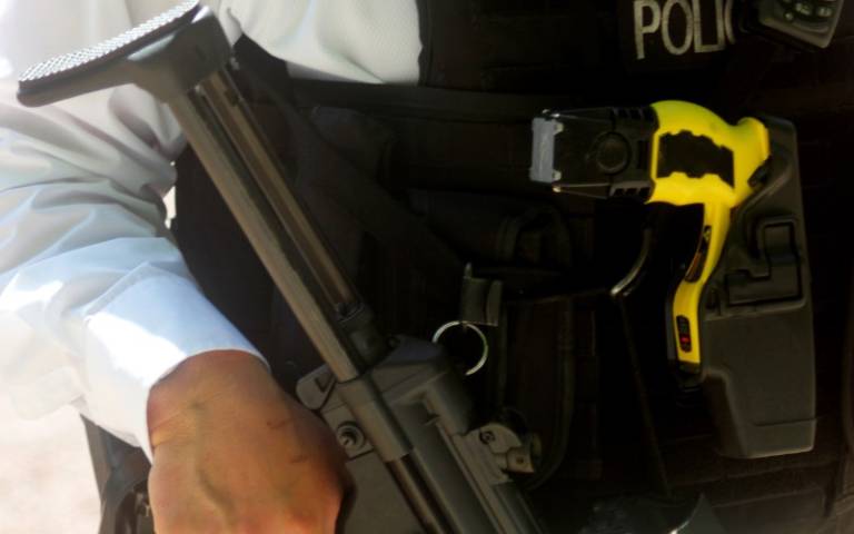 Independent report on police use of Taser