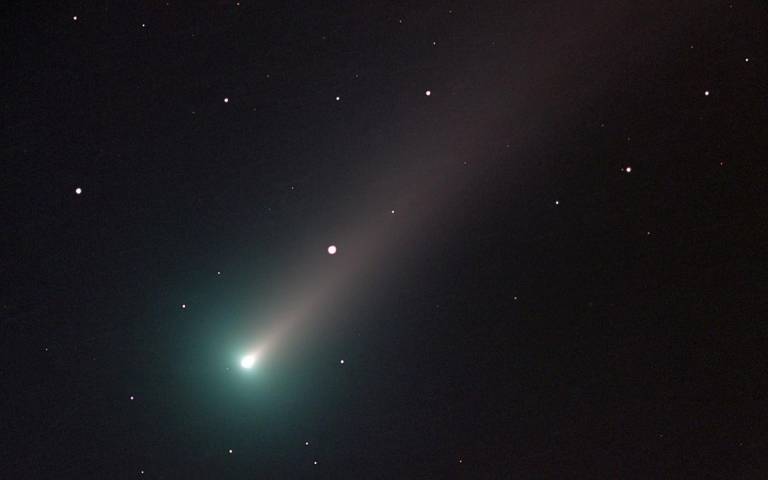 Comet Leonard seen in the night sky