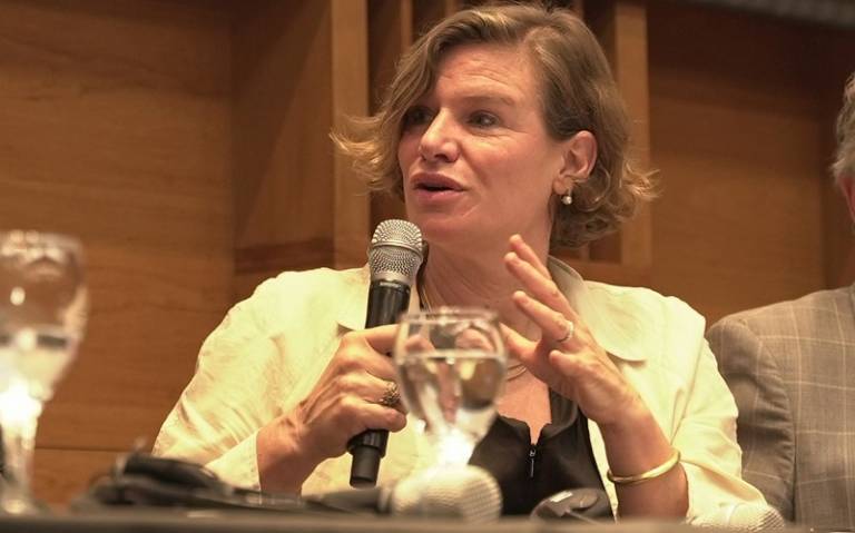 Professor Mazzucato at the launch of her report in Argentina