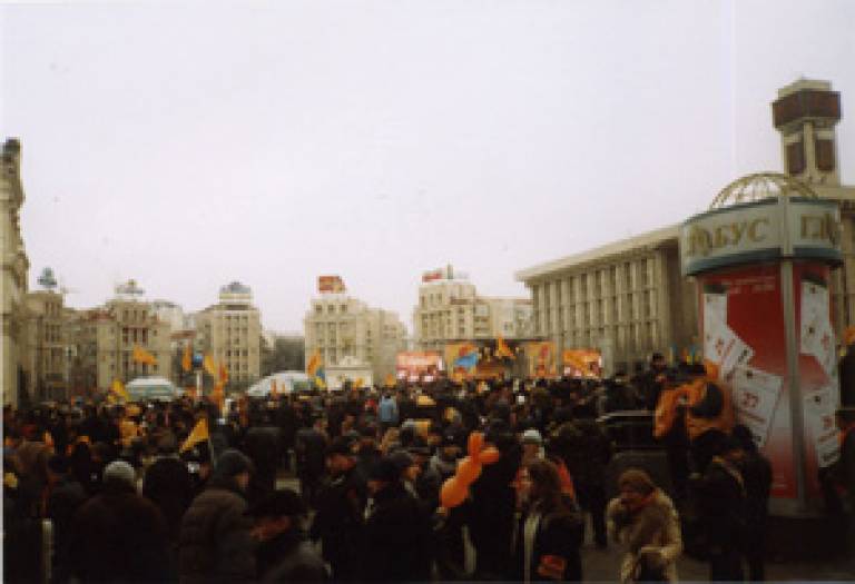 Protestor's in Kiev's main square