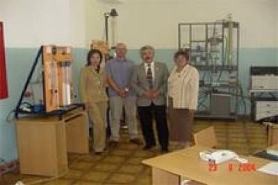 Professor Simons with colleagues from KazNTU