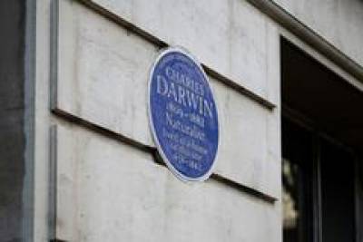 Charles Darwin heritage plaque