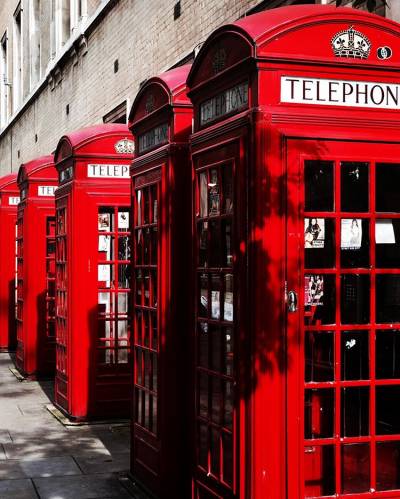 Red Telephone Booths_by Fahim Ahmed, London 2019