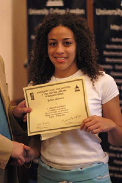 Juliet Holmes receives her summer school certificate