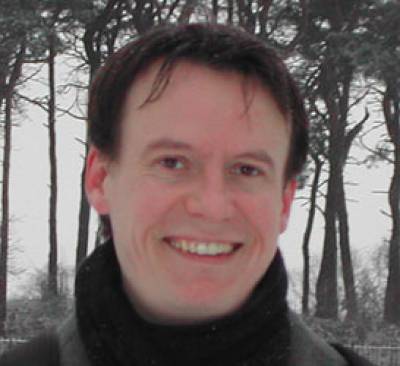 Professor Steffen Huck