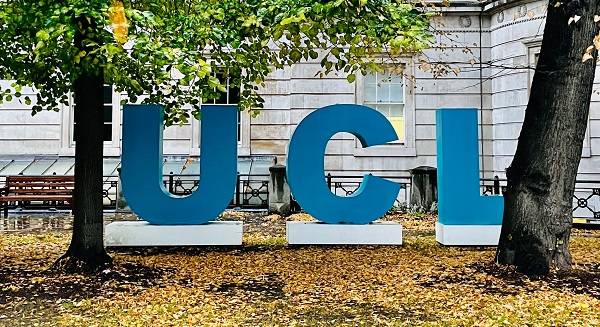 UCL logo in the main quad