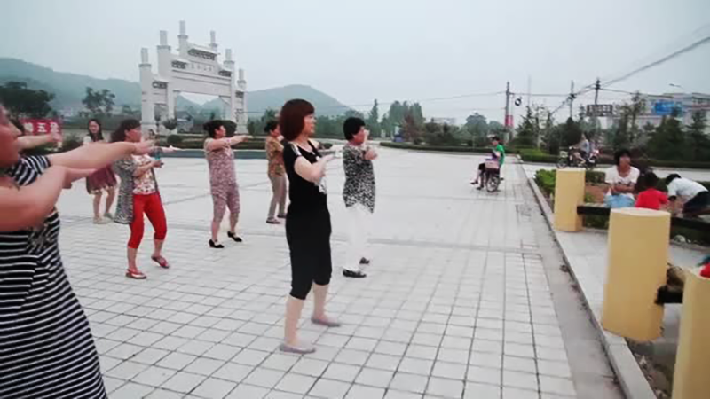 Rural China: Street dancing mothers