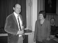 Dr Roger Jacobi is presented with the Bagueley Award by Vice-President, Dr Frances Healy.
