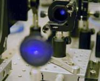 A new blueprint for quantum computing with photons