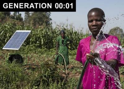 women and solar-panels-africa