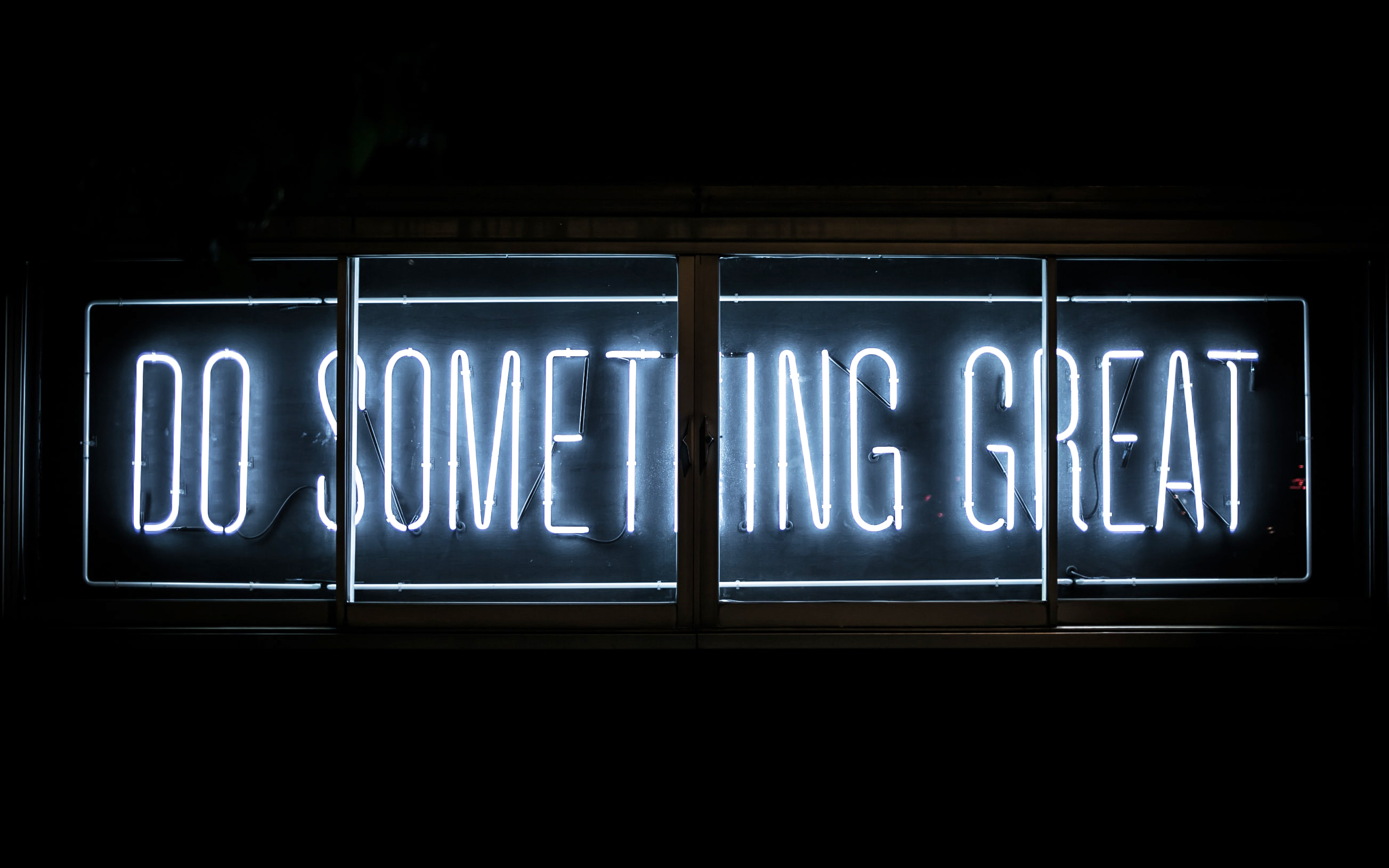 Do Something Great in neon lights