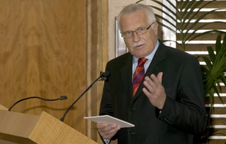 HE Václav Klaus, President of the Czech Republic, delivering the keynote address at the opening of the SSEES building…