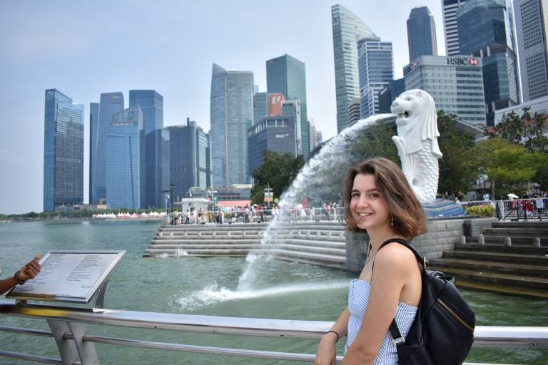 katerina-singapore-background