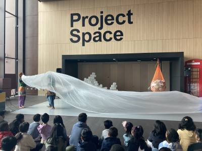 dance performance in the project space